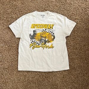Graphic tee